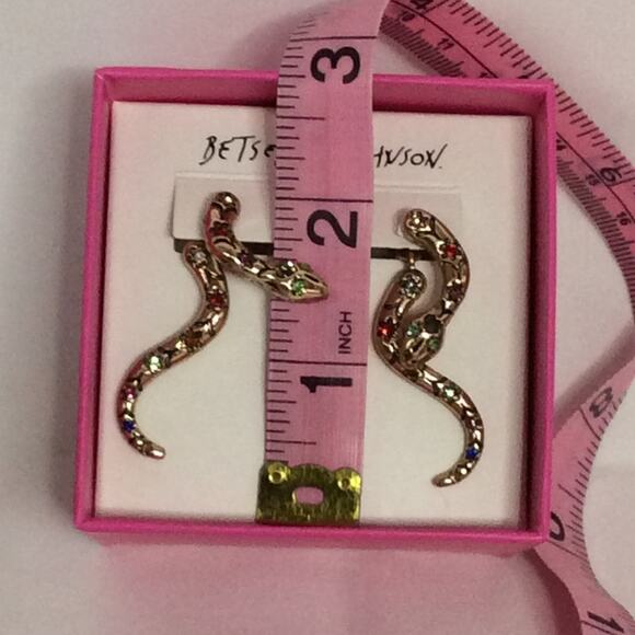 NIB BETSEY JOHNSON GOLD TONE SNAKE RAINBOW RHINESTONE DANGLE EARRINGS - Picture 6 of 7